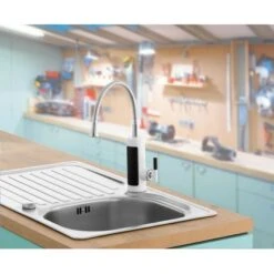 Easymaxx Warm Und Kaltwasserarmatur Mit Integriertem Durchlauferhitzer 3600 W -Küchenbedarf Geschäft 4052926017378 4257 07 AB